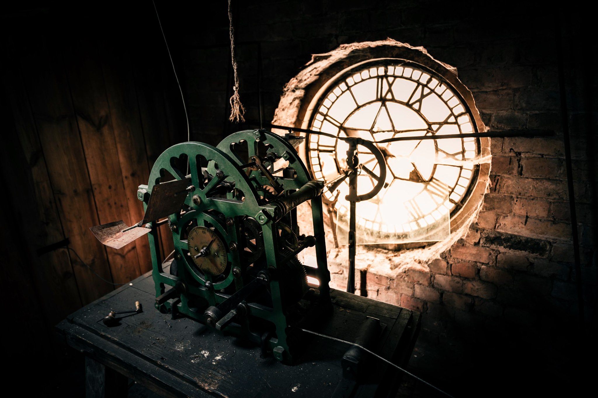 TOWN HALL CLOCK – TICK TOCK!